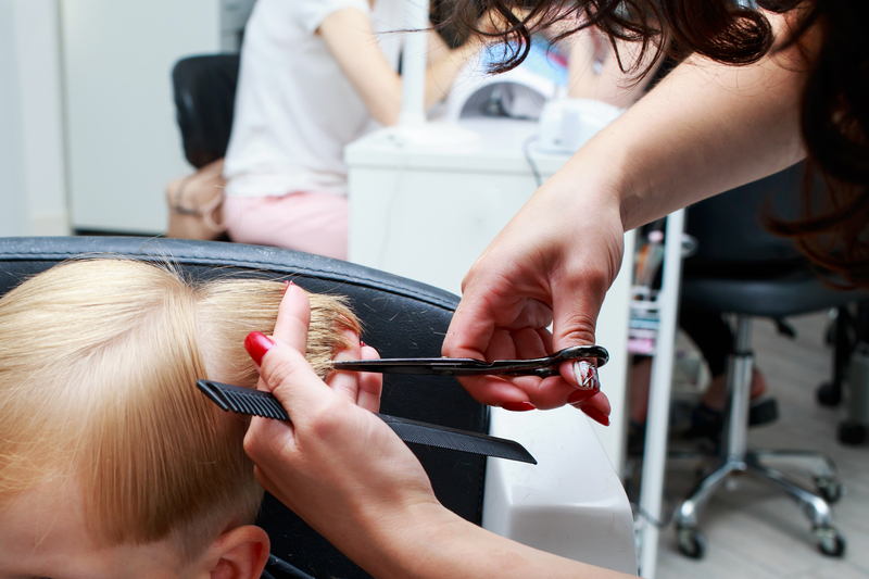 Making Your Child’s First Haircut a Success